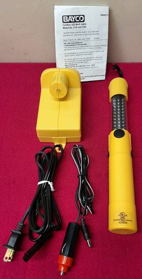 Slr-2130-12 Bayco Rechargable 30 Led Lamp And Charger With Manual - Works Great