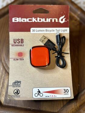 7132279 Blackburn New 30 Lumen Glow Tech Cob Usb Bicycle Tail Light