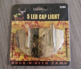 12104 Duck-n-deer Camo 5 Led Cap Light Clip On