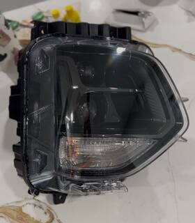 92102s2100 Hyundai 2019 - 2020 Santa Fe Right Passenger Side Led Headlight Oem