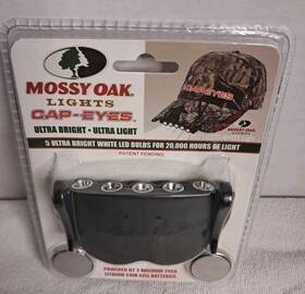 Mossy Oak 023614040408 New Lights Cap Eyes Clip On Hunting Headlamp Flashlight With Batteries