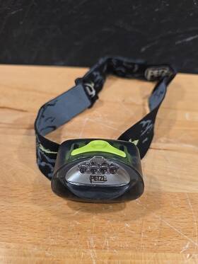 Petzl 342540839168 450 Lumens Compactable Headlamp Green