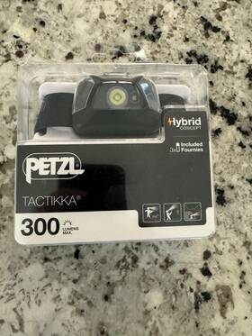 E093fa02 Petzl Taltikka 300 Lumens Hybrid Concept Rechargeable Headlamp