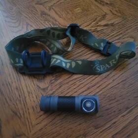 Sg5-cw Spark 1 X Aa/1 14500 280 Lumen Cree Xp-l Carbon Fiber Headlamp Led