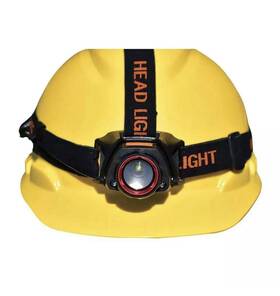 08-00606 Voltec 400 Lumen 5w Rechargeable Led Head Lamp With Back