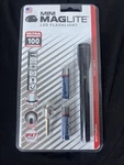 New Mini Maglite Flashlight Ultra Bright 100 Lumens SP32016L Sealed. Fixed Price $25.99.