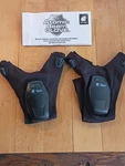 "bulbhead"- Atomic Beam Glove/hands-free Light/one Size Fits All/set Of 2 W/batt. Fixed Price $12.50.